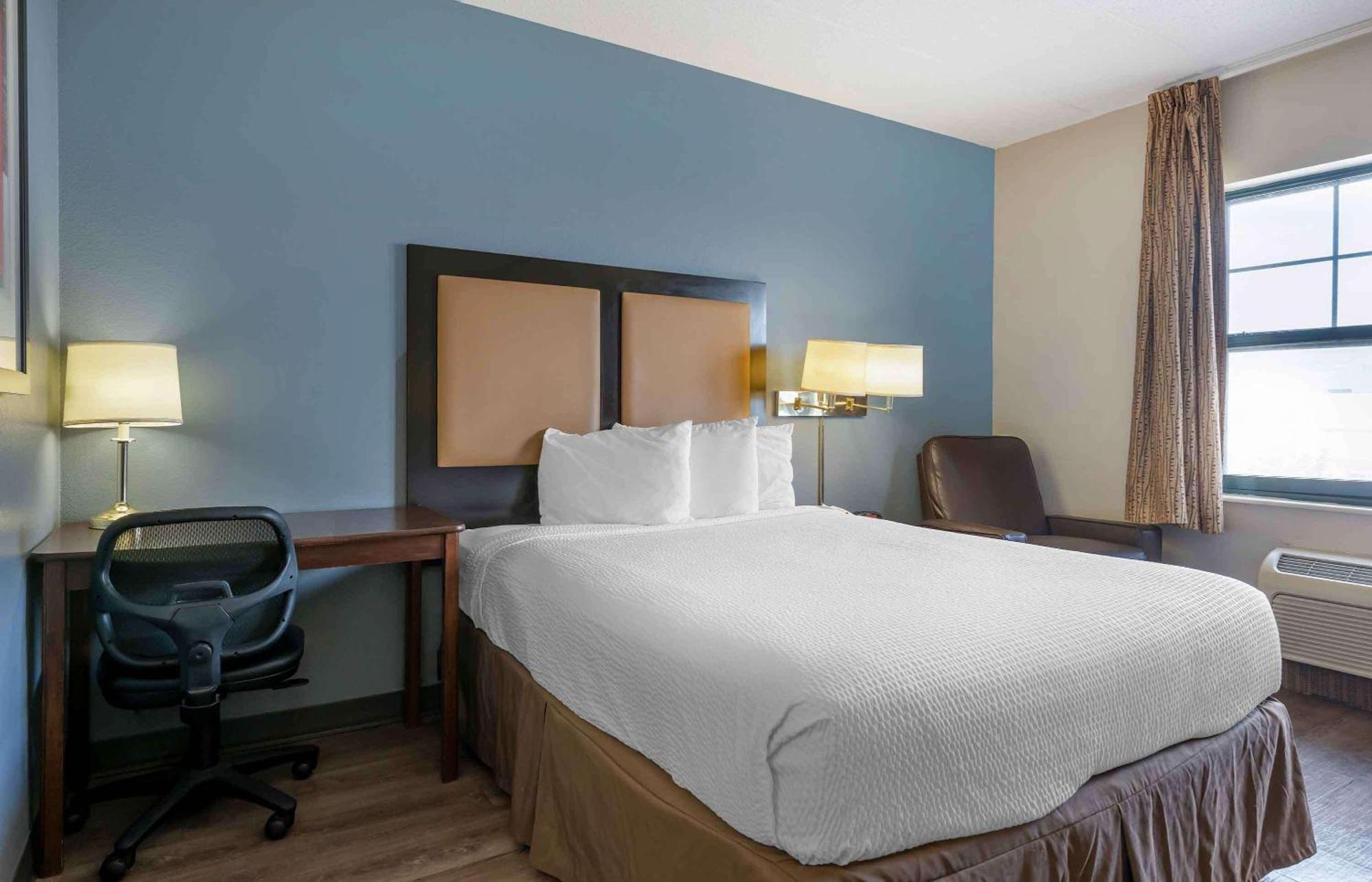 Extended Stay America Suites - Chicago - Midway Bedford Park Eksteriør billede