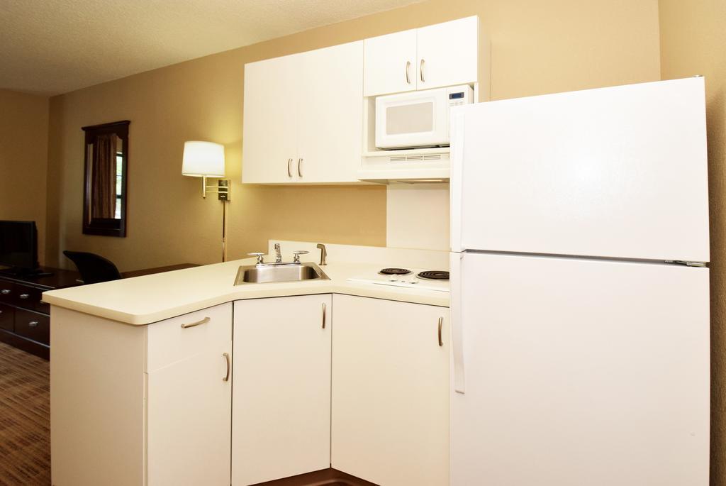 Extended Stay America Suites - Chicago - Midway Bedford Park Eksteriør billede